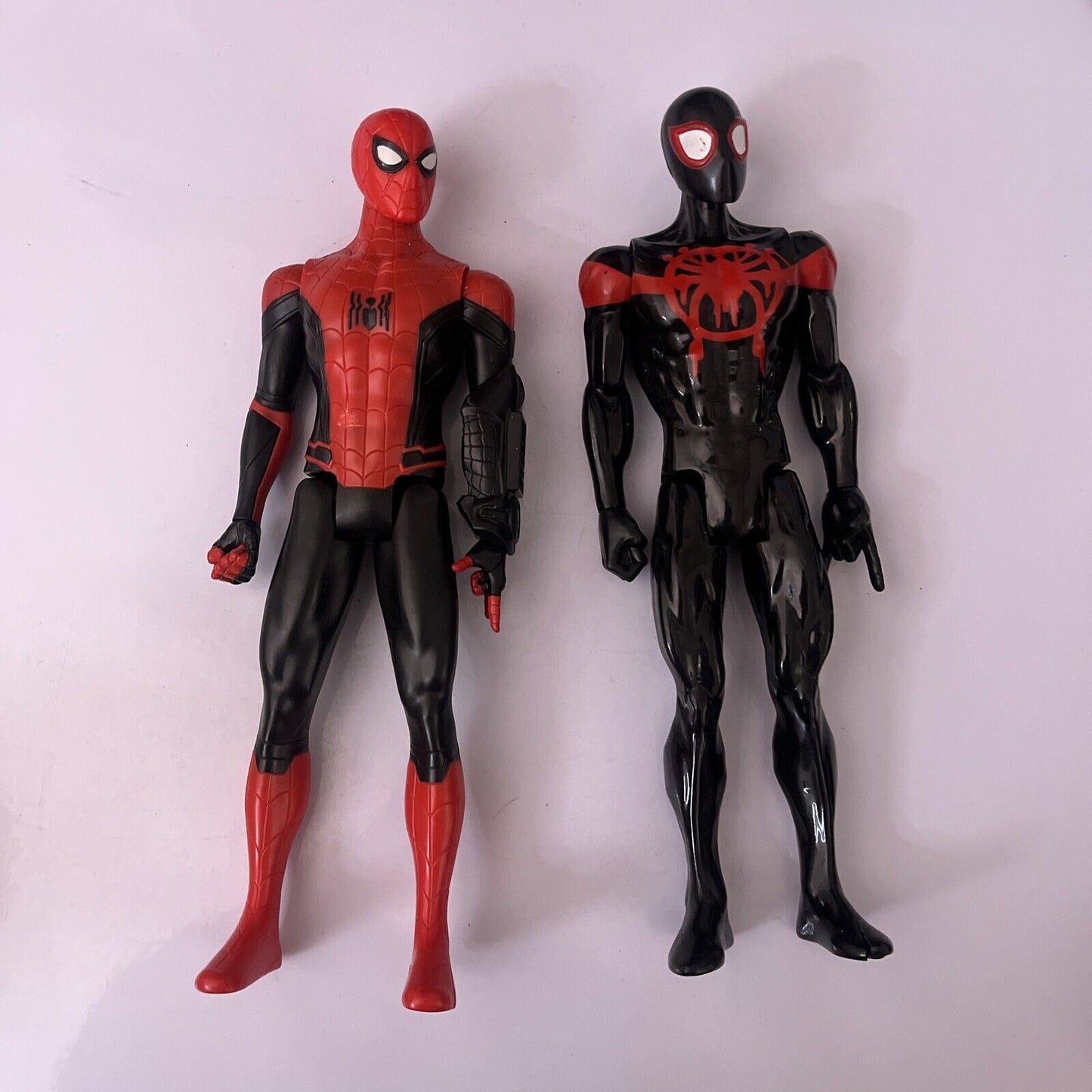 2x Spider-Man 11" Action Figure 2019 C-3632B & 2017 C-3632B Miles Morales