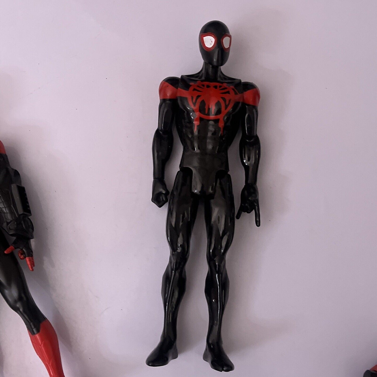 2x Spider-Man 11" Action Figure 2019 C-3632B & 2017 C-3632B Miles Morales