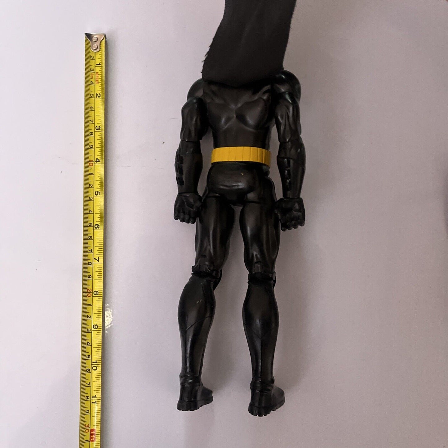 3x Batman Action Figures: 19" 2015 Jakks, 12" 67800, 12" 2015 Dwm50