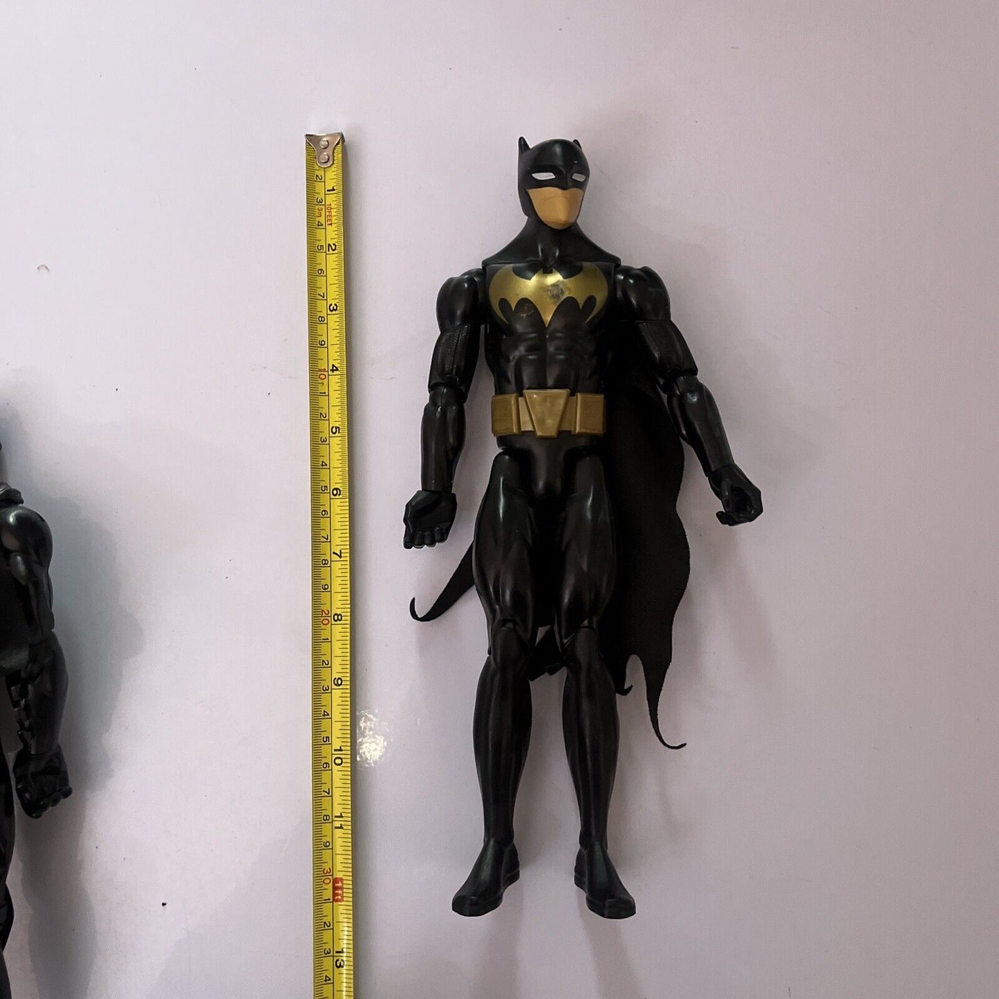3x Batman Action Figures: 19" 2015 Jakks, 12" 67800, 12" 2015 Dwm50