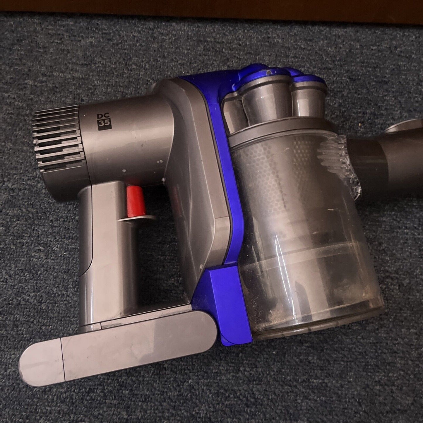 Dyson DC35 Vacuum Cleaner *Works But Suction Poor - No Adapter*