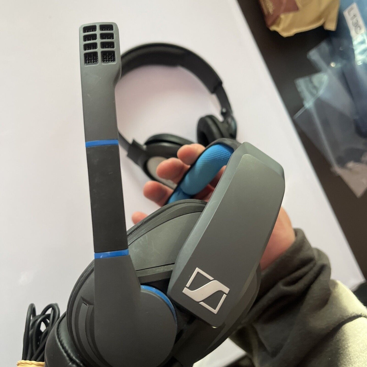 2x Sennheiser 3.5mm Corded Headphones: GSP 300 Gaming Headphone & HD 201 Wired