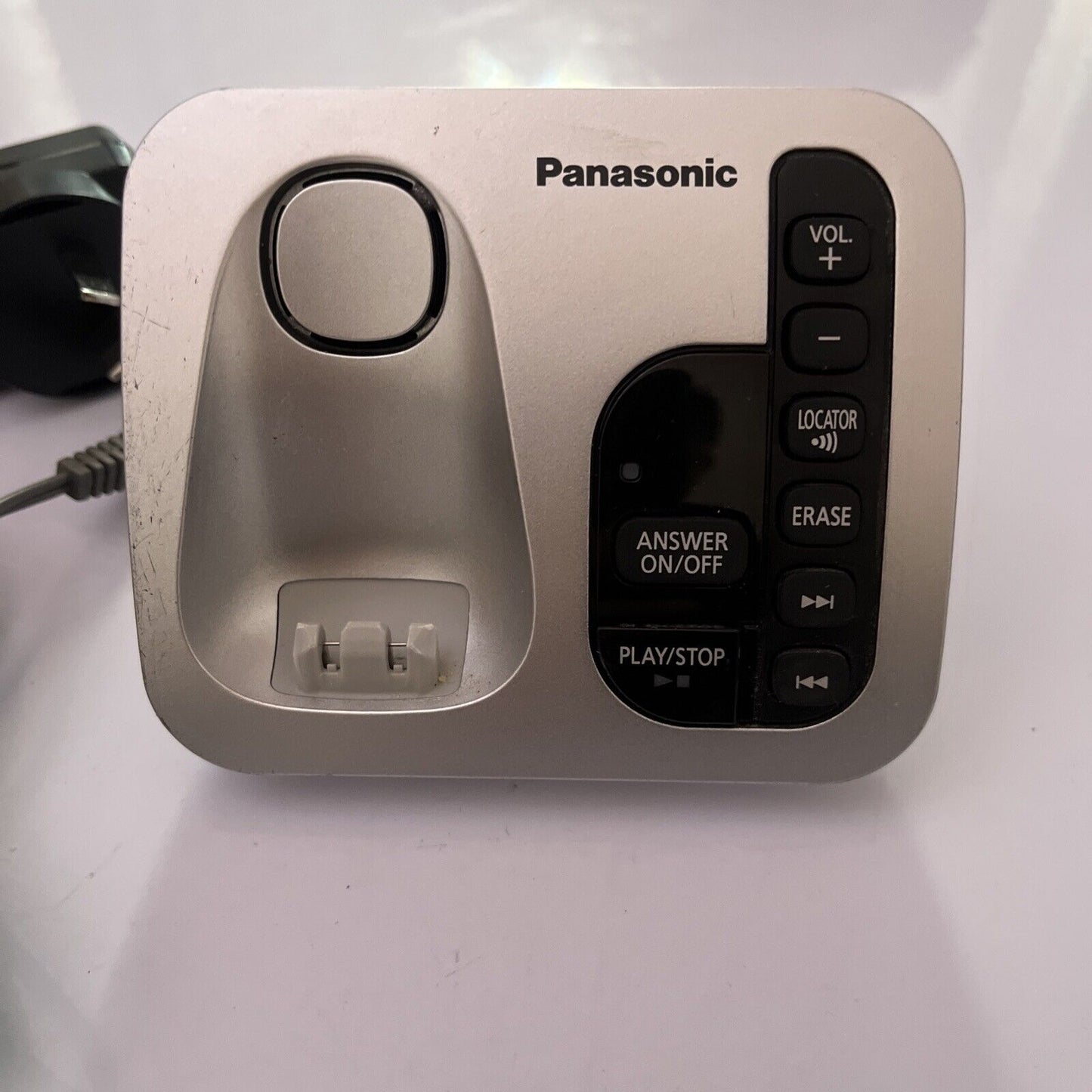 Panasonic KX-TGC220AL Charger Base & AC Adapter PNLV227AL *No Handset*