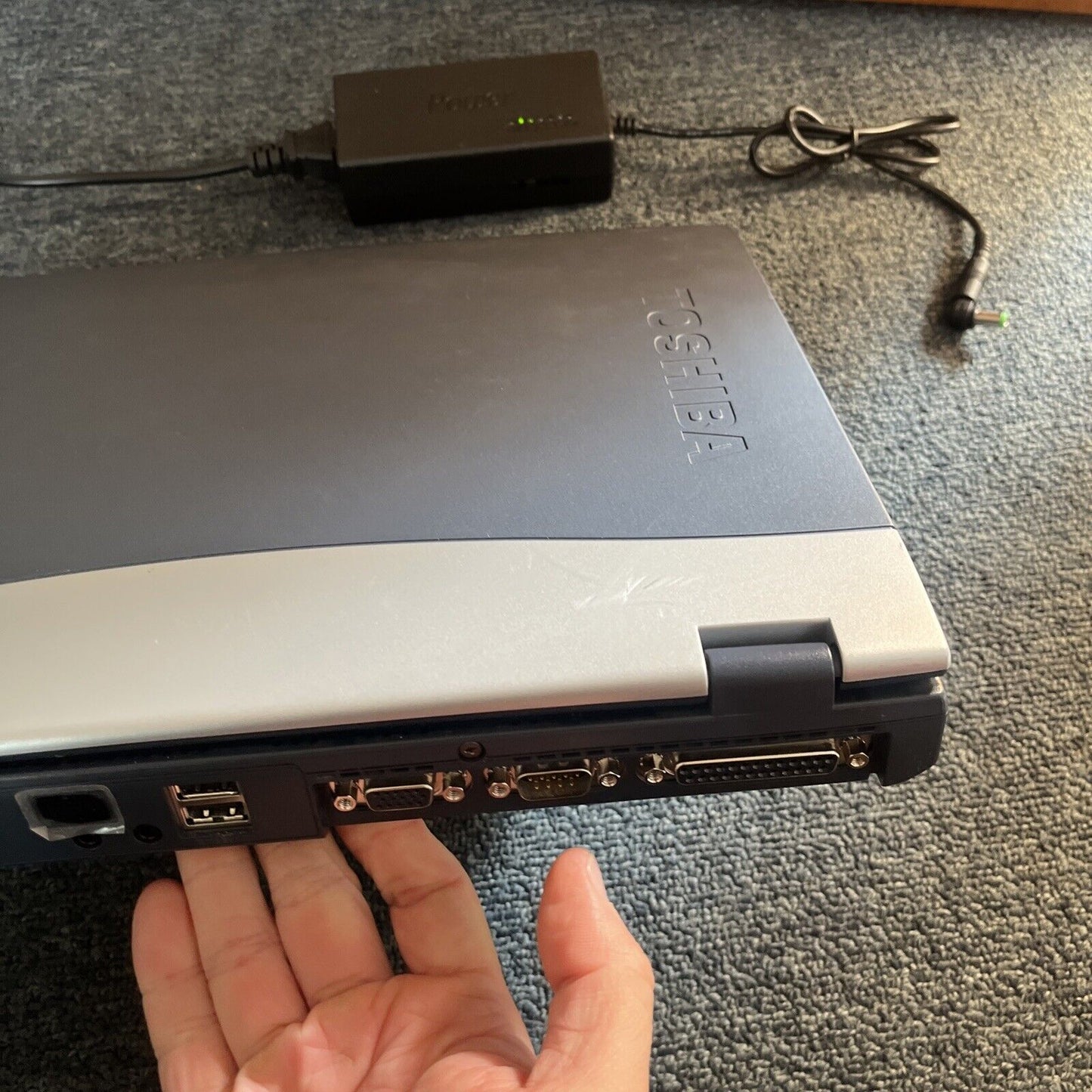 Toshiba Satellite Intel Pentium III 1.10ghz 368mb RAM DVD 30gb 3.5" Floppy Drive