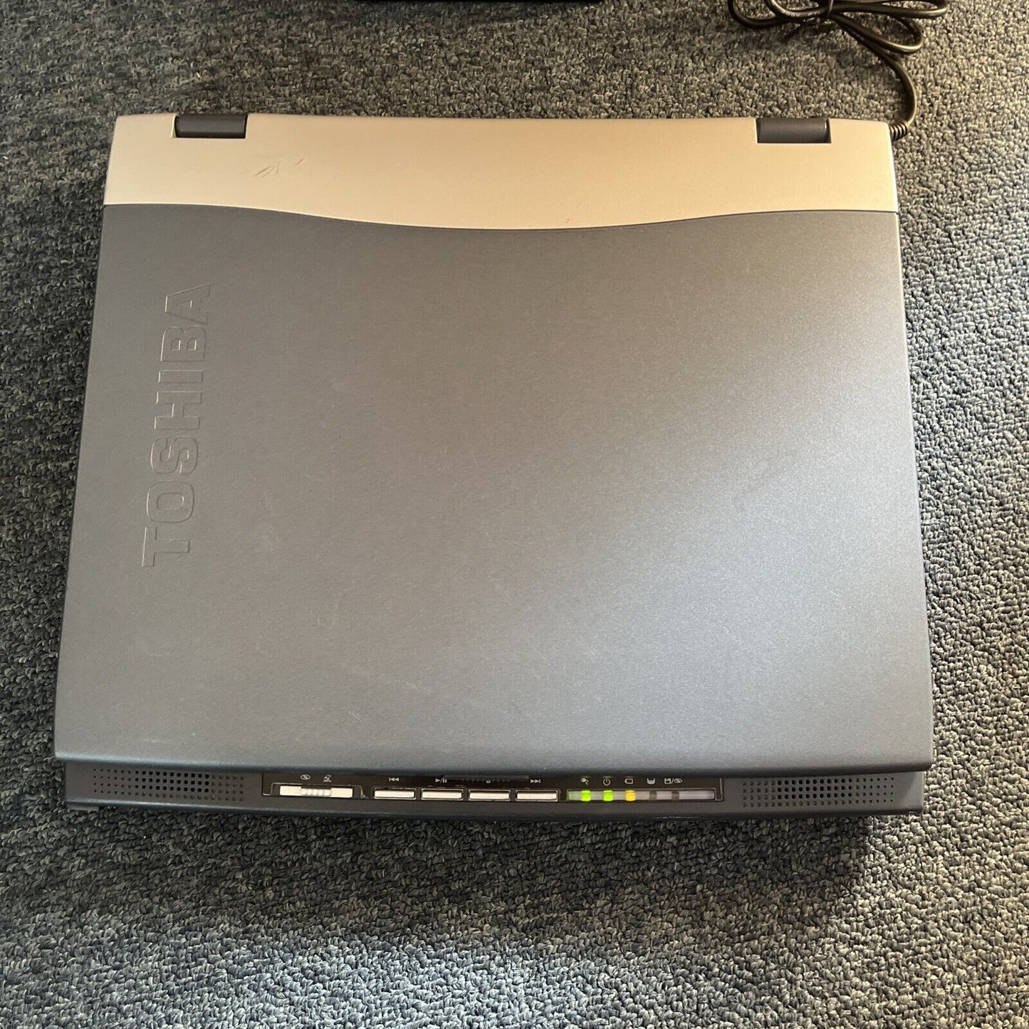 Toshiba Satellite Intel Pentium III 1.10ghz 368mb RAM DVD 30gb 3.5" Floppy Drive