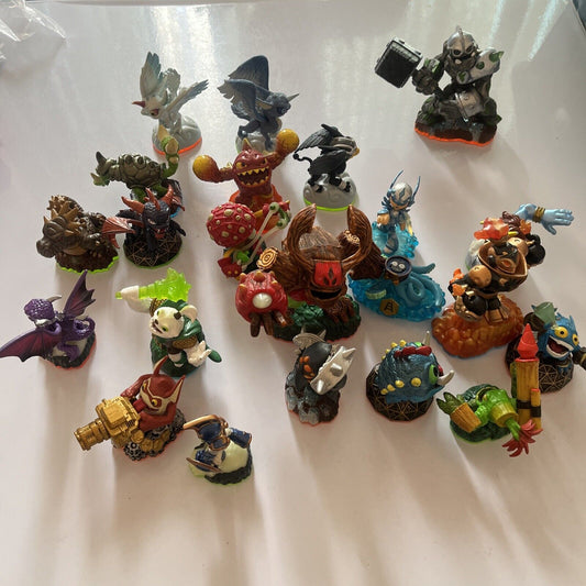 21x Skylanders Figures Zook, Pop Fizz, Terrafin, Chop Chop, Wrecking Ball, Blast