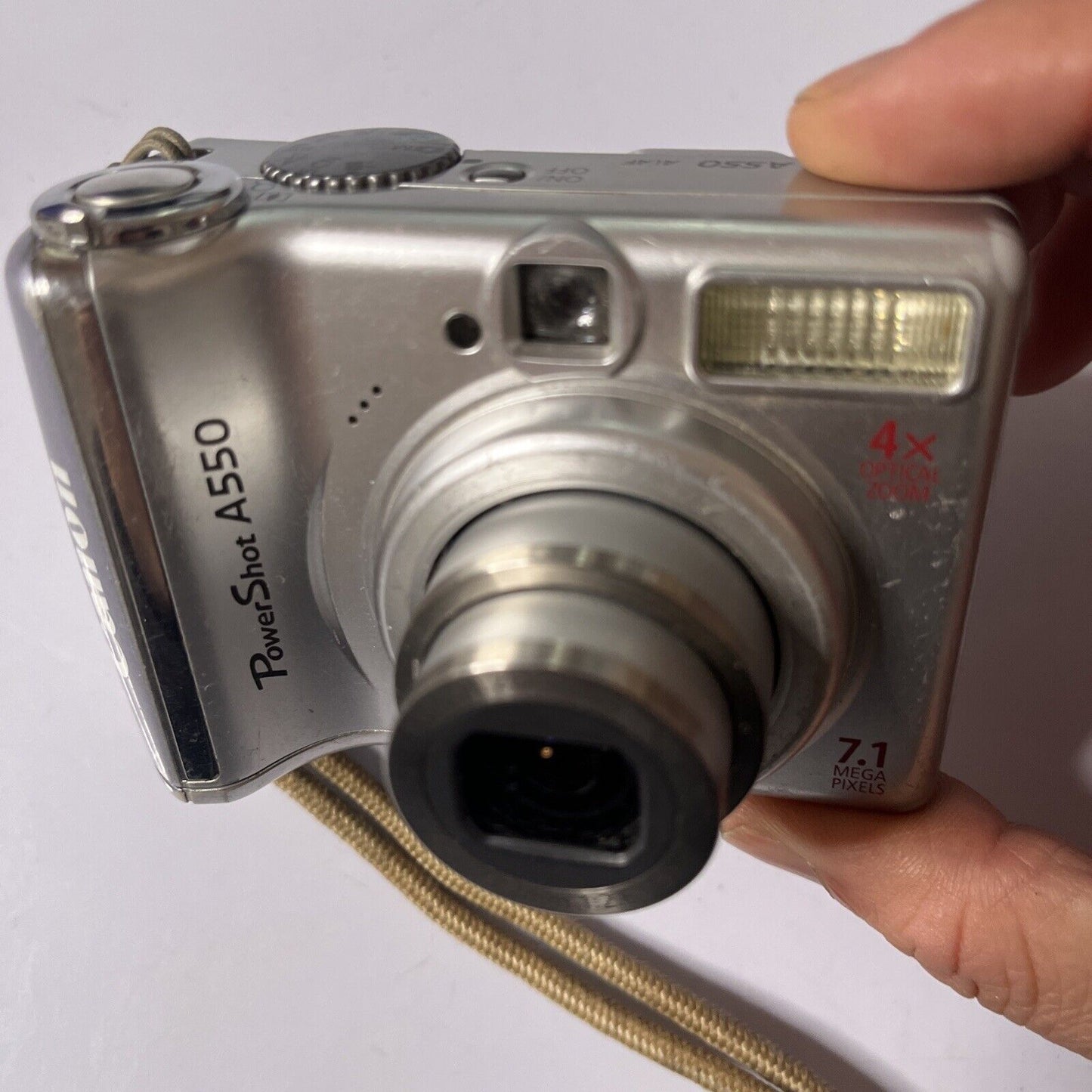 Canon PowerShot A550 Digital Camera 7.1MP *Not Working - For Parts Or Repair*