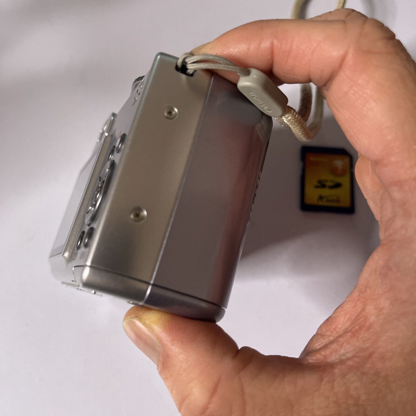 Canon PowerShot A550 Digital Camera 7.1MP 4x Optical Zoom With 1gb SD Card