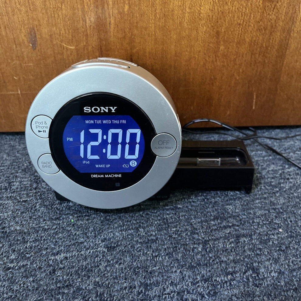 Sony Dream Machine FM/AM Clock Radio 30Pin iPod Dock ICFC7iP Retro Unit