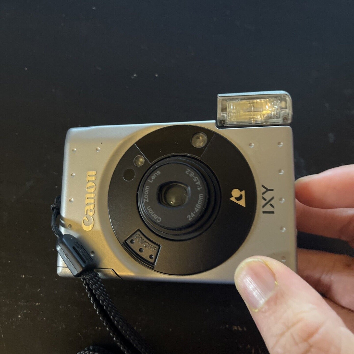 Canon IXY Film Camera 24-48mm APS Film