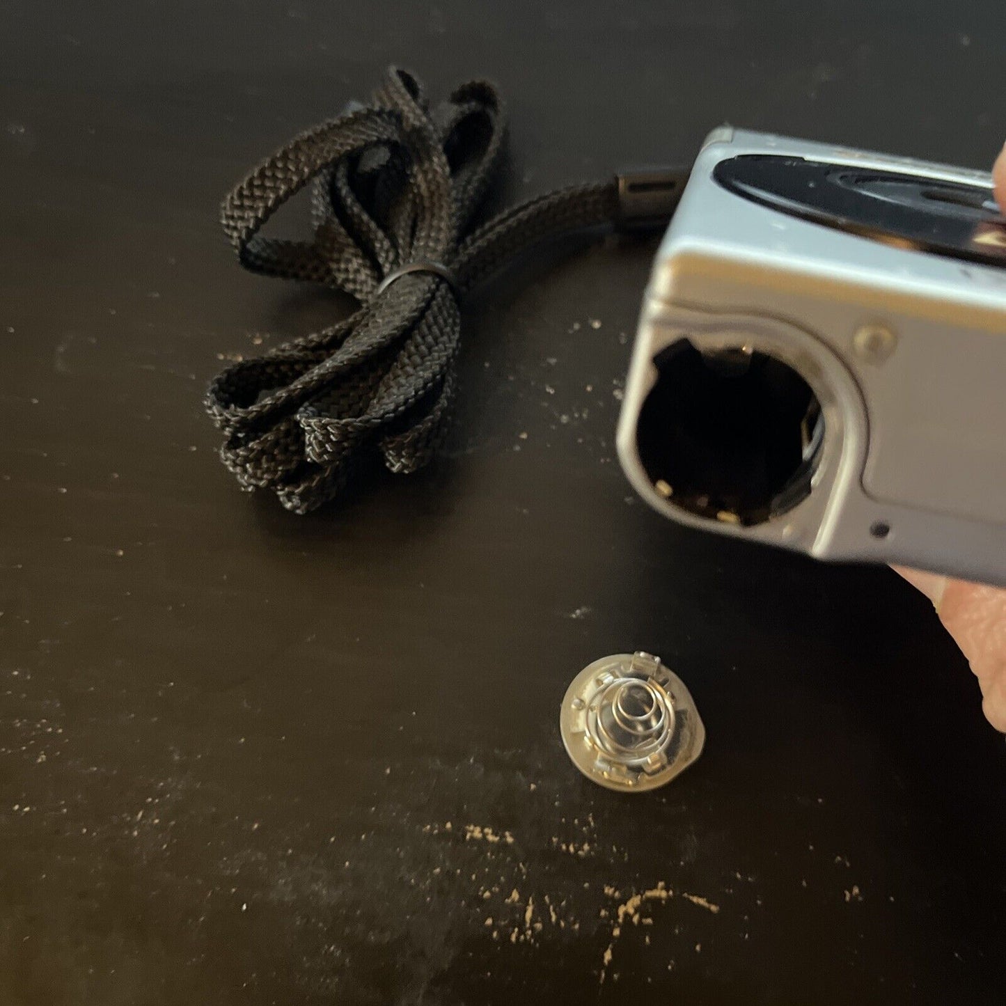 Canon IXY Film Camera *For Parts Or Repair* Uses APS Film