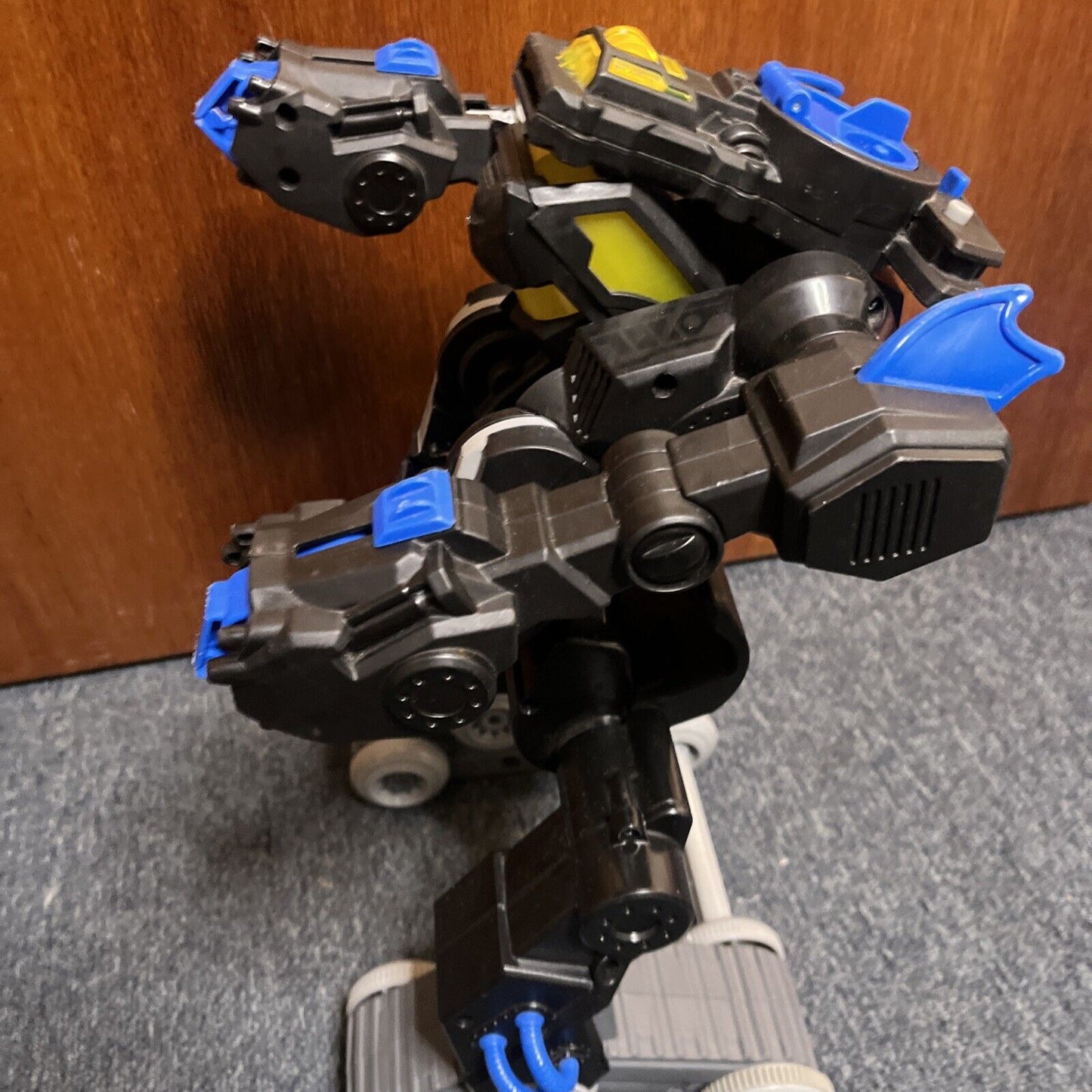 Batman Batbot Red & Black 2013 *Problems Transforming But Lights Up And Sound*