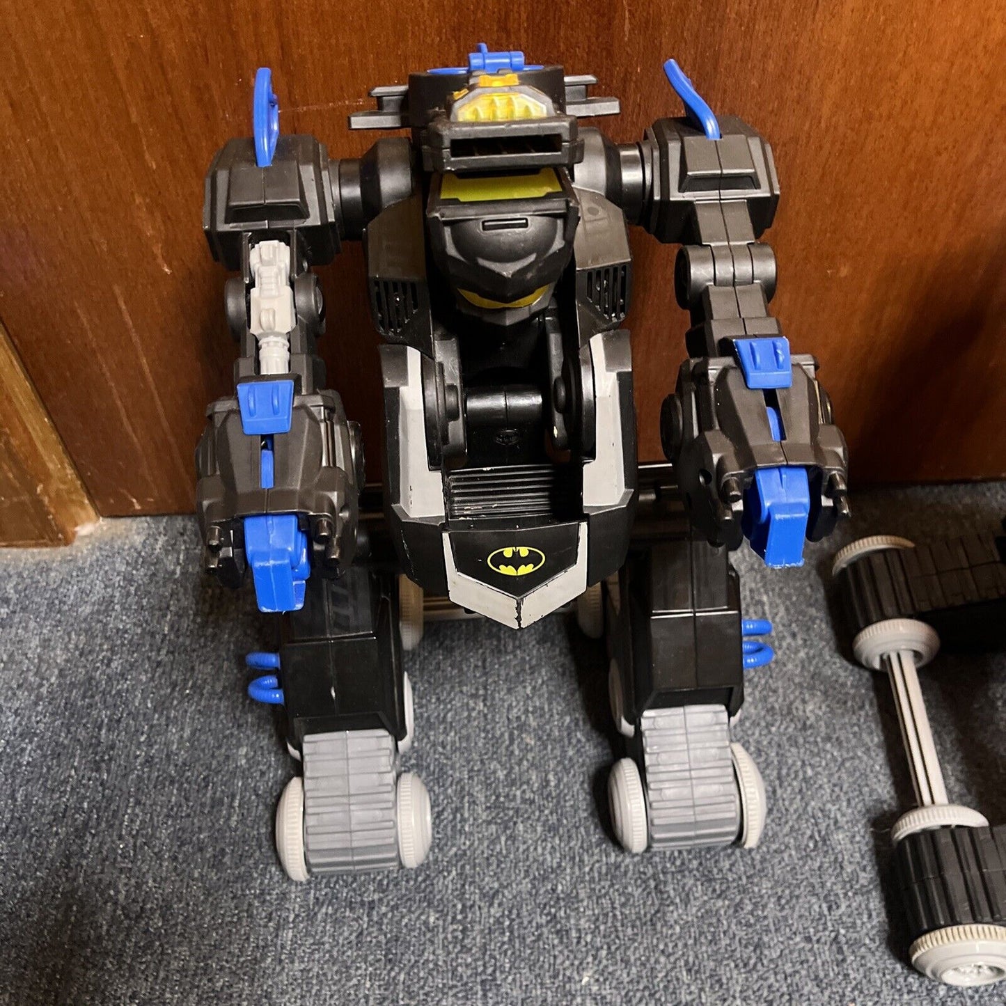 Batman Batbot Red & Black 2013 *Problems Transforming But Lights Up And Sound*