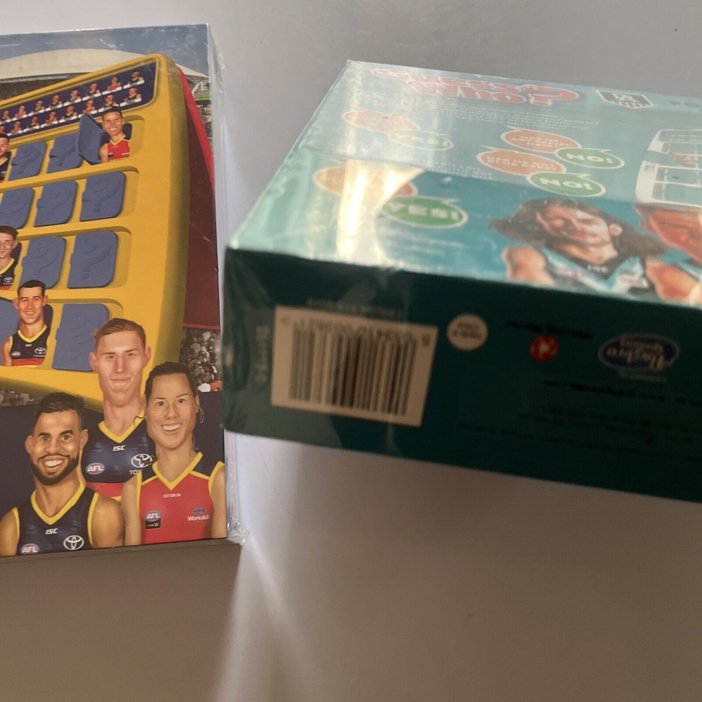 *New* AFL Adelaide Crows & Port Adelaide Guess Who Board Game Limited Edition