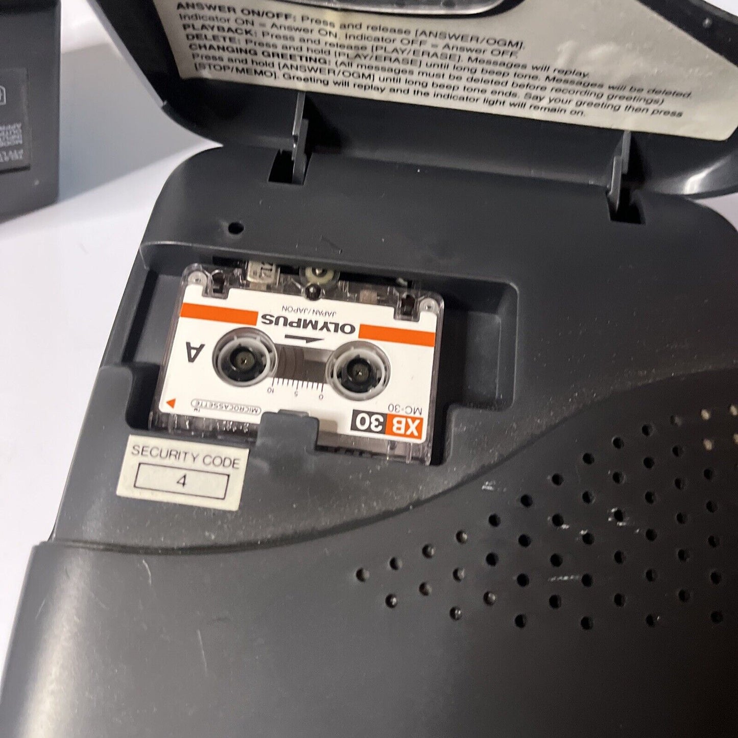 Telstra Monitor 300 MicroCassette Tape Answering Machine Model TA300 Australian