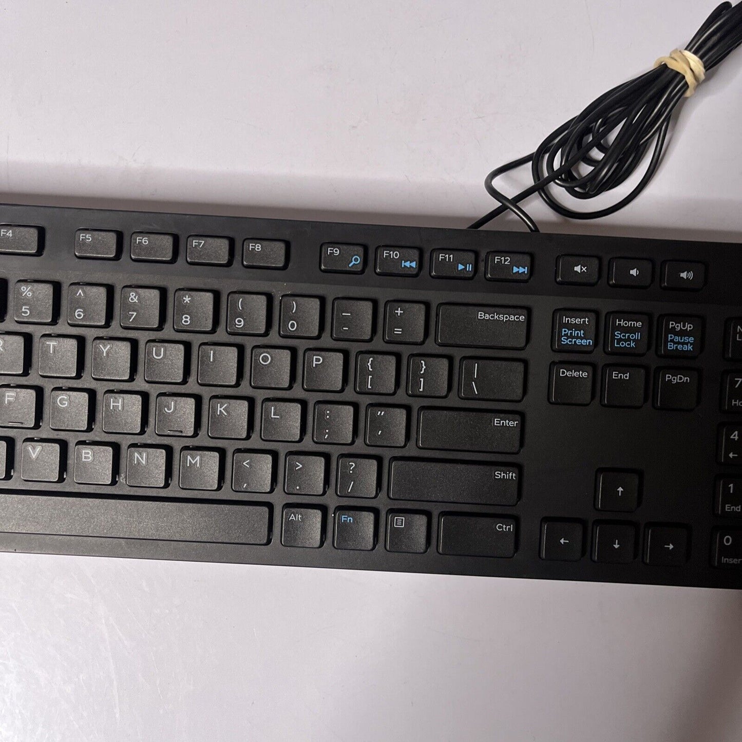 2x Keyboard USB: Dell KB216t & HP KU-1156