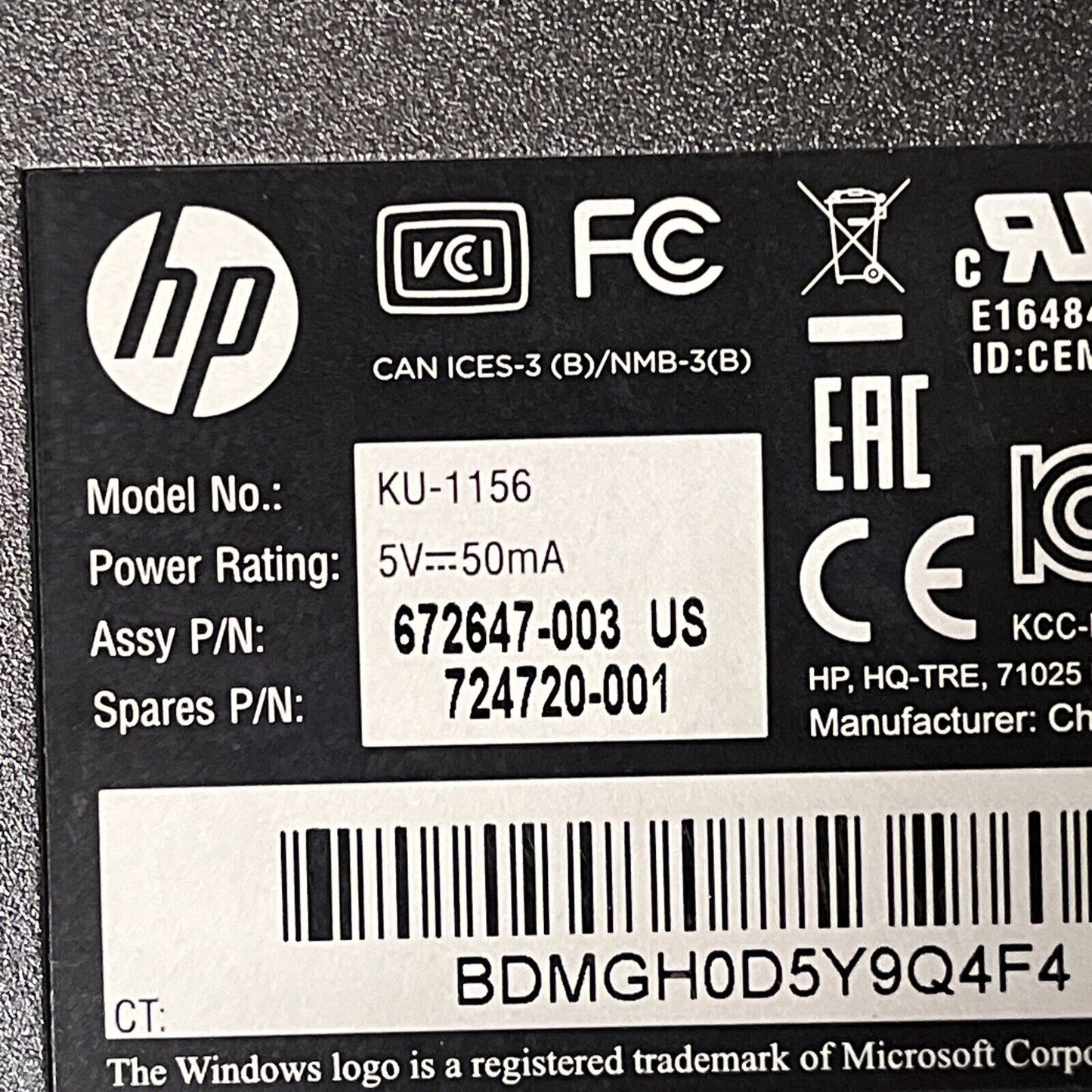 2x Keyboard USB: Dell KB216t & HP KU-1156