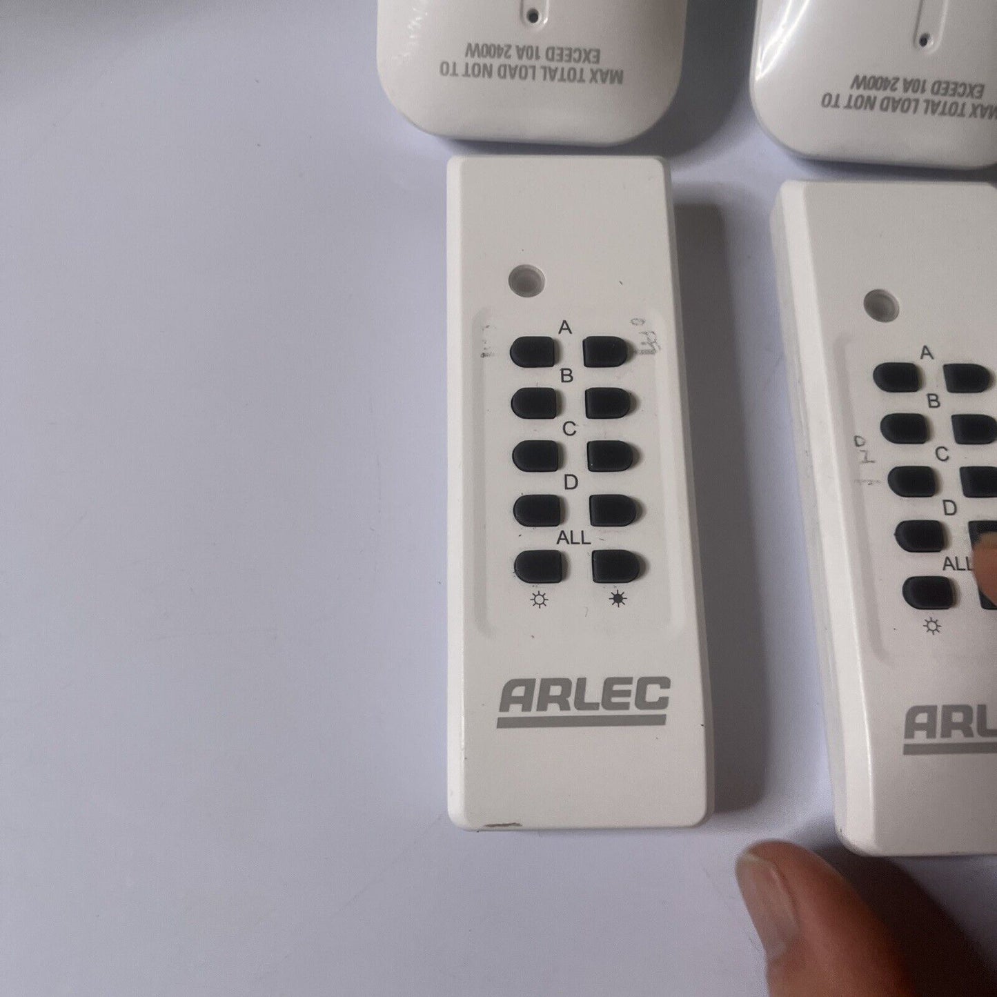 2x Arlec RC212 Series 2 Remote Control Power Outlet Switch Controller