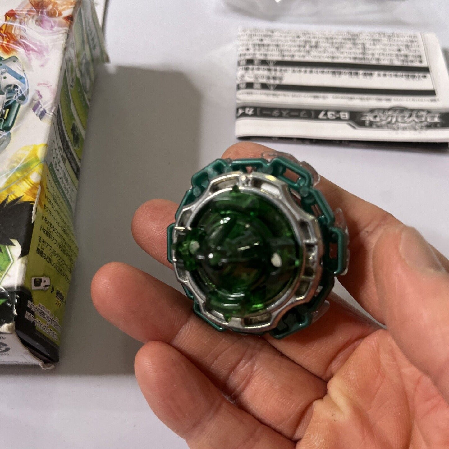 Beyblade Burst Kaiser Kerbeus. I. P­ Defence Booster Spin Top Takara Tomy B-37