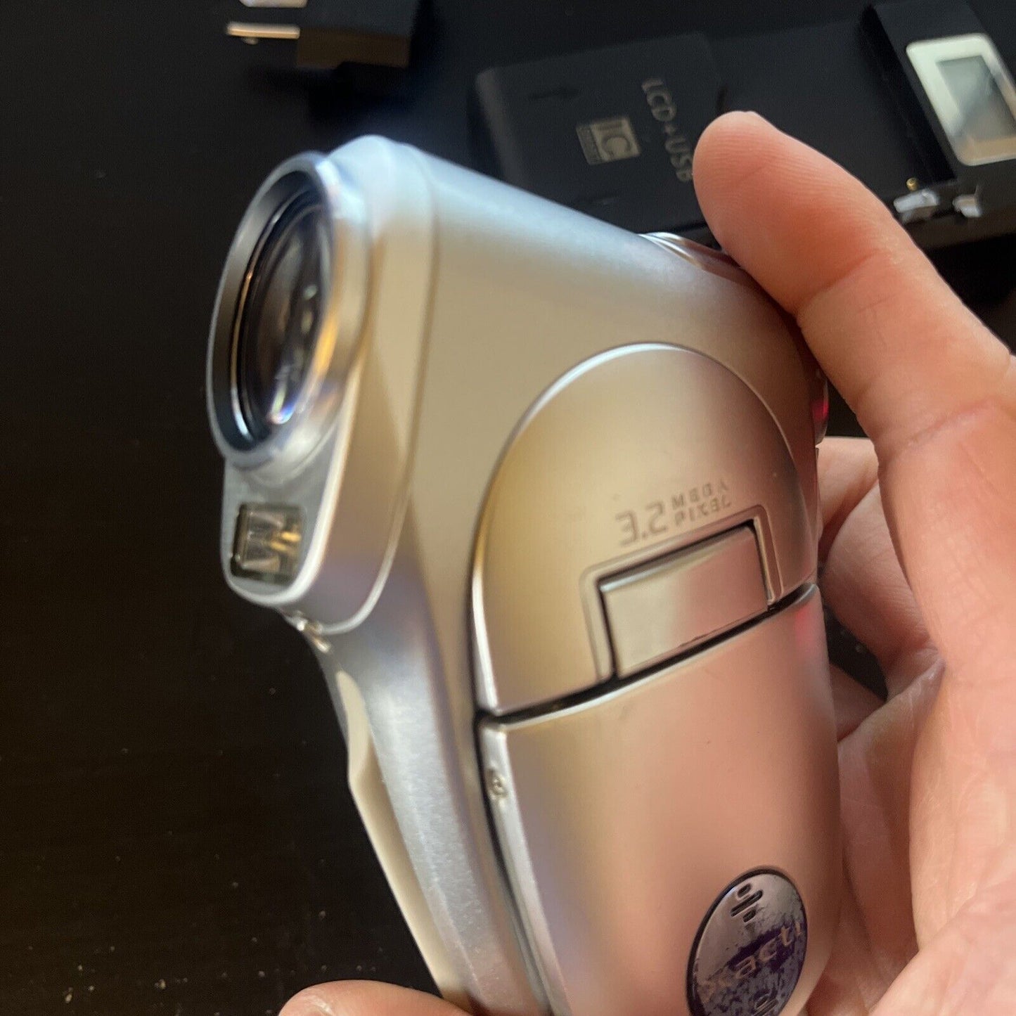 Sanyo Digital Movie Xacti Digital Camera Camcorder VPC-C1EX