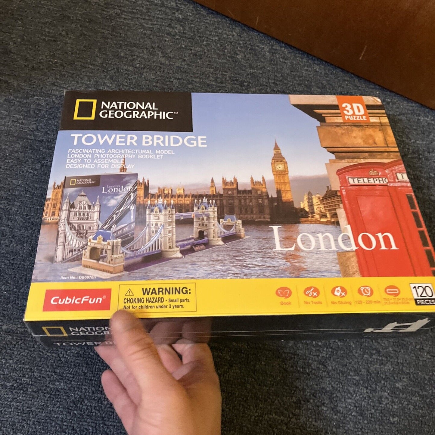 *New Sealed* National Geographic London Tower Bridge 3D Puzzle 120 Pieces