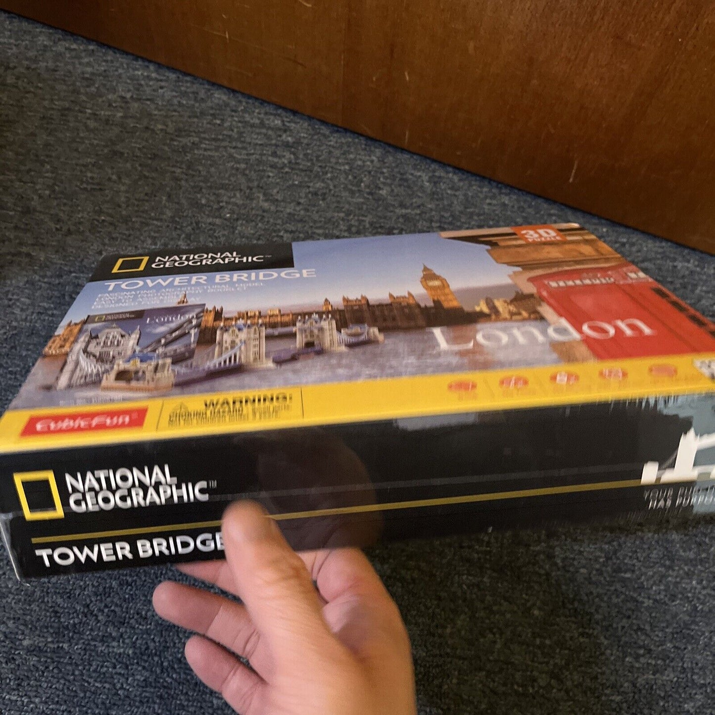 *New Sealed* National Geographic London Tower Bridge 3D Puzzle 120 Pieces