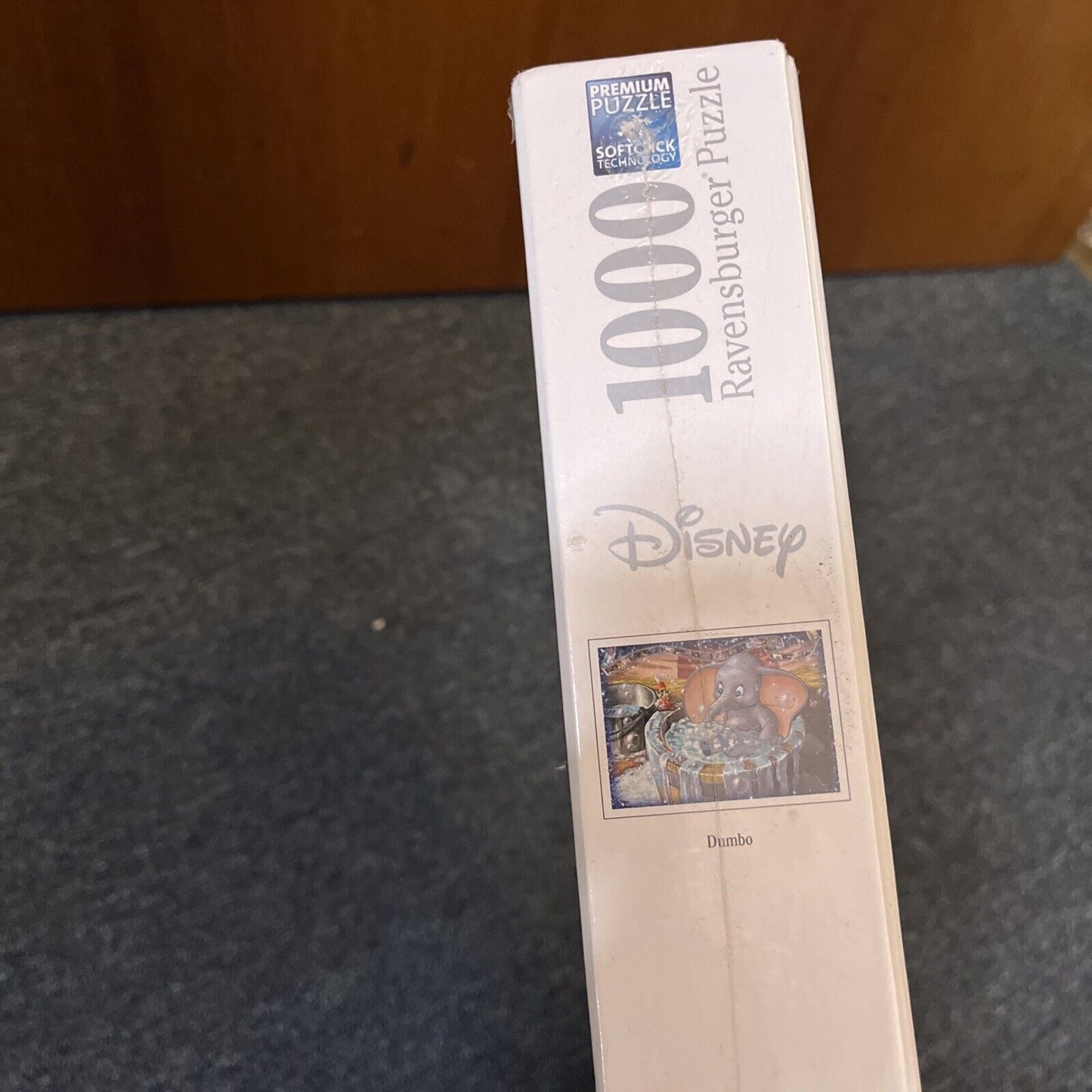 *New Sealed* Disney Dumbo 1941 Collector's Edition Ravensburger 1000 Pieces