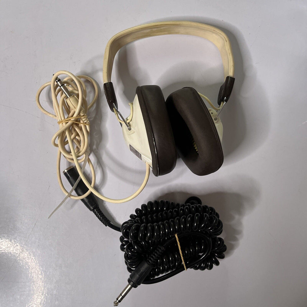 Vintage Target Stereo Headphones Model SH650 1/4in Plug Retro Unit