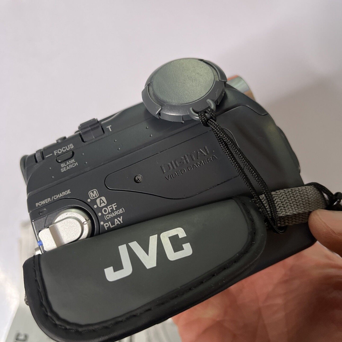 JVC Digital Video Camera Mini DV GR-D73AA *Lens Cap Error - Does Not Work*