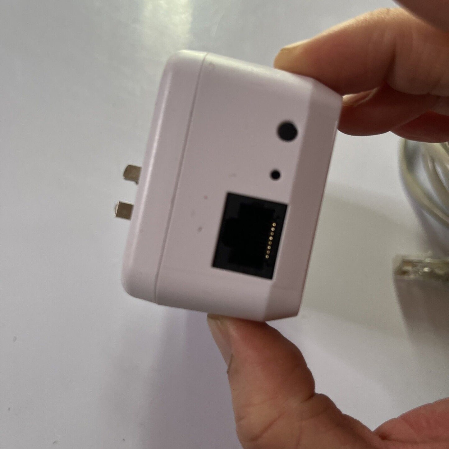 2x Netcomm Powerline Adapters NP204 Pass-Through Socket 200mbps