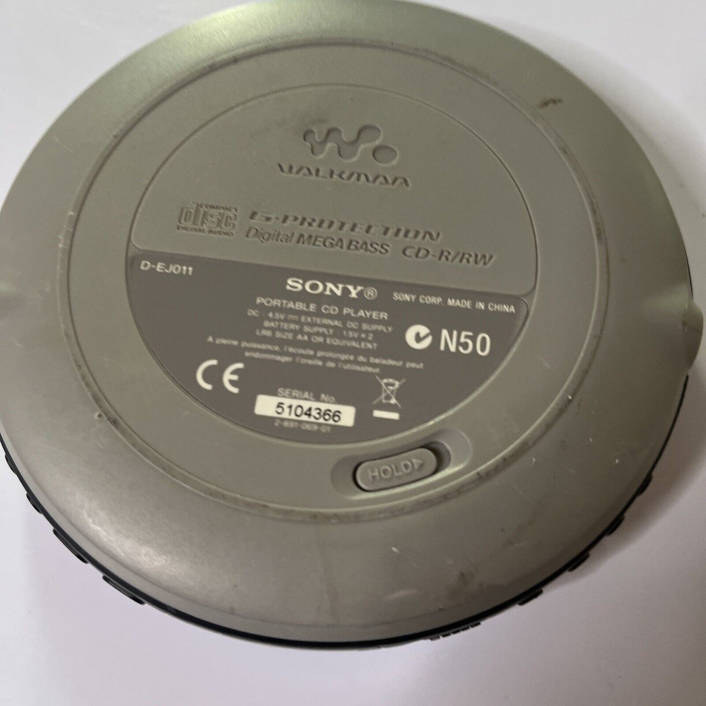 Sony CD Portable Walkman D-EJ011 *Not Working - For Parts Or Repair Only*