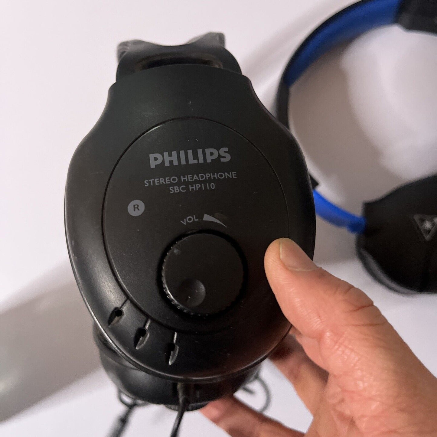 Philips SBC HP110 Stereo Headphones & Turtle Beach Ear Force 70P *For Repairs*