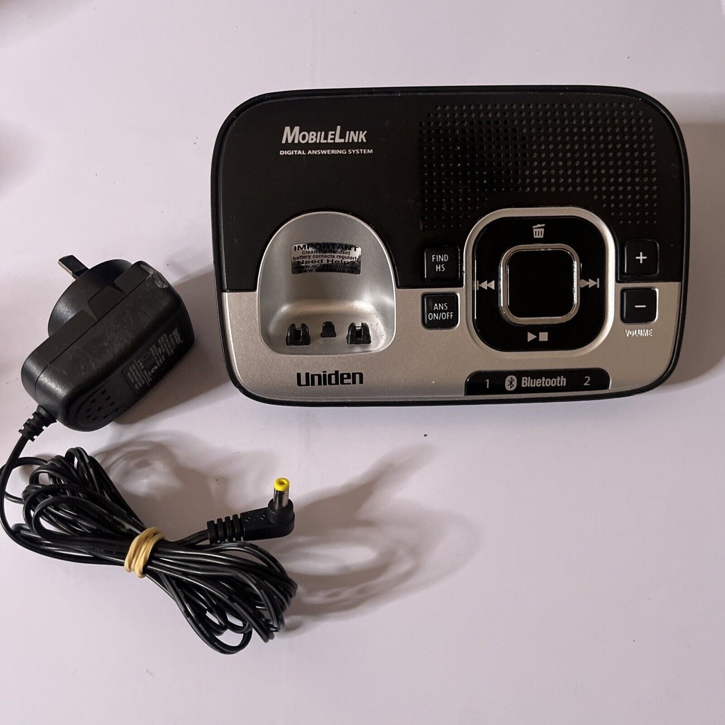 Uniden MobileLink Digital Answering Machine  DECT3136BT+1 *No Handset*