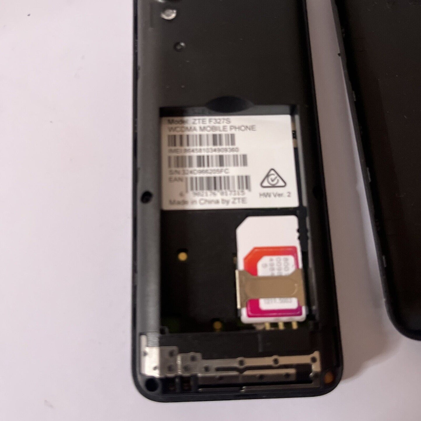 Telstra ZTE F327S WCDMA Mobile Phone *Telstra Locked*