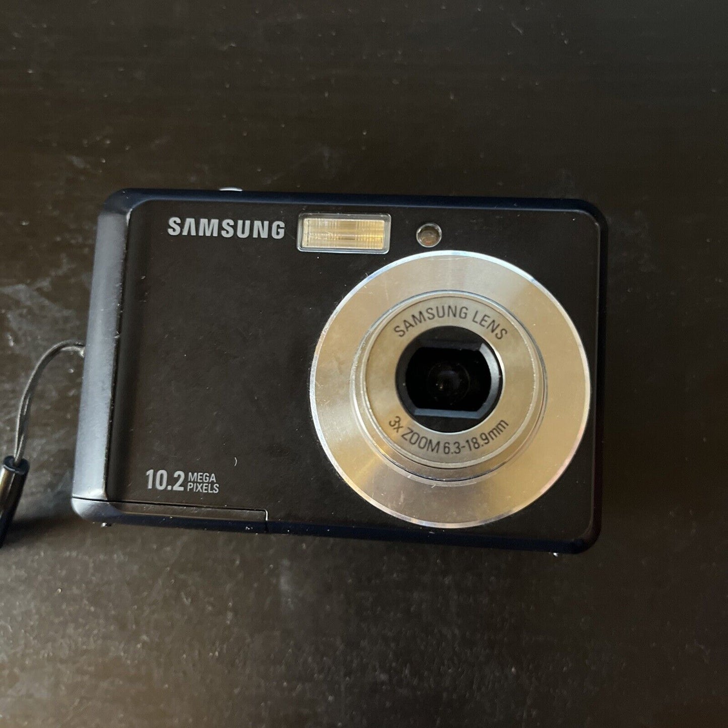 Samsung ES15 Digital Camera 10.2MP