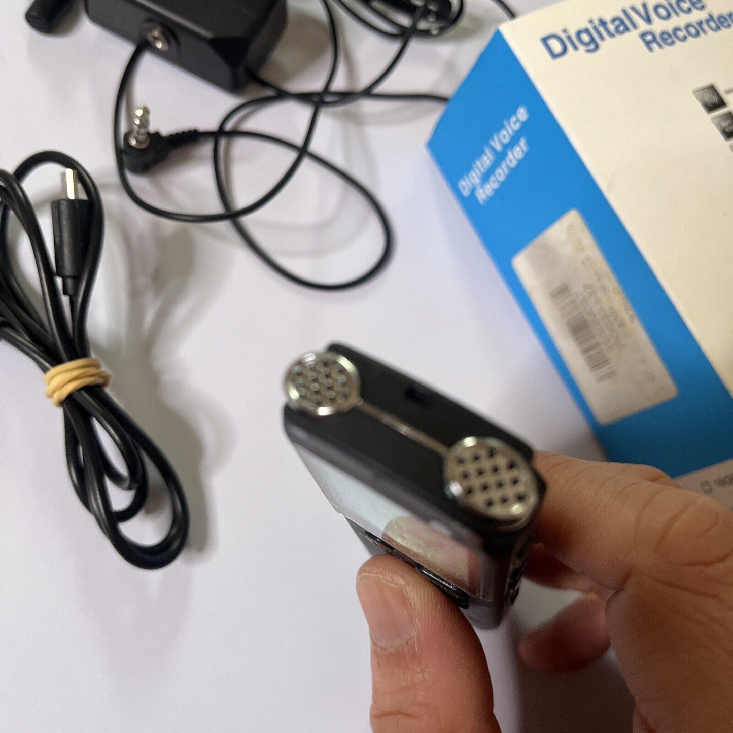 Digital Voice Recorder 32GB With Inbuilt Microphone & Speaker