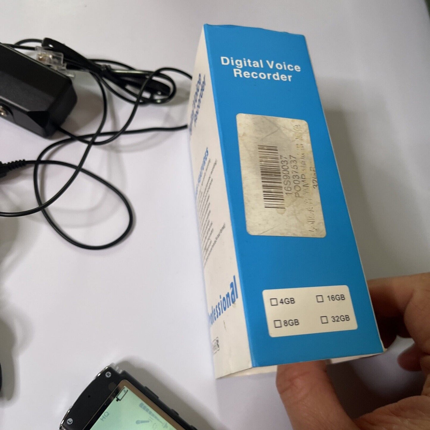 Digital Voice Recorder 32GB With Inbuilt Microphone & Speaker