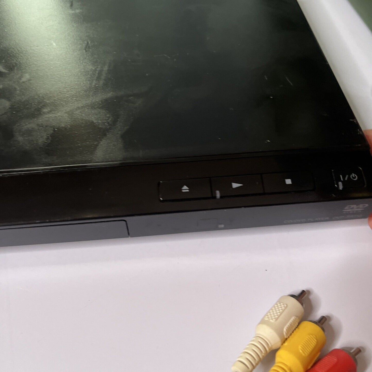 Sony CD/DVD Player DVP-SR110 *No Remote*