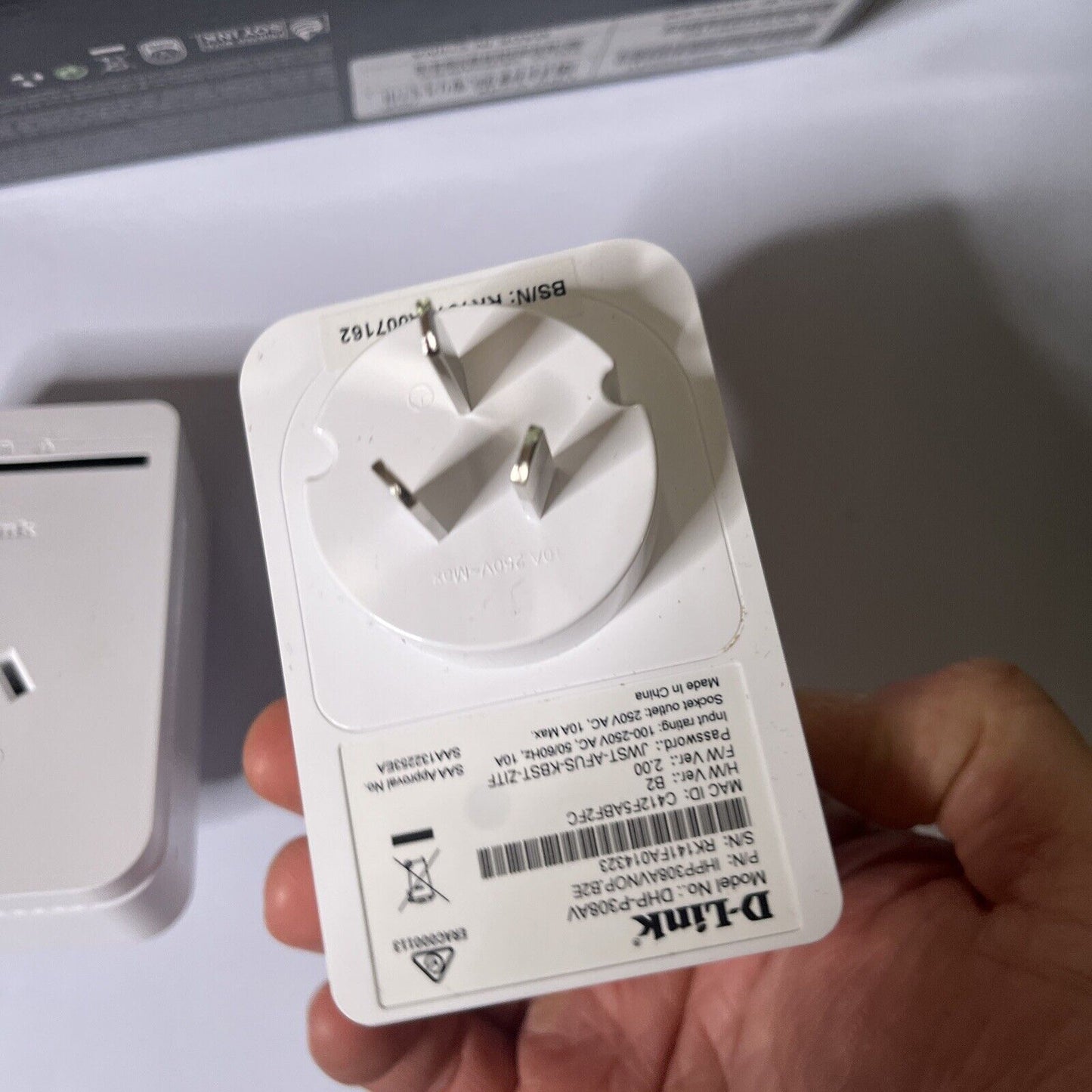 D-Link DHP-P309AV Powerline AV500 Passthrough Network Starter Kit