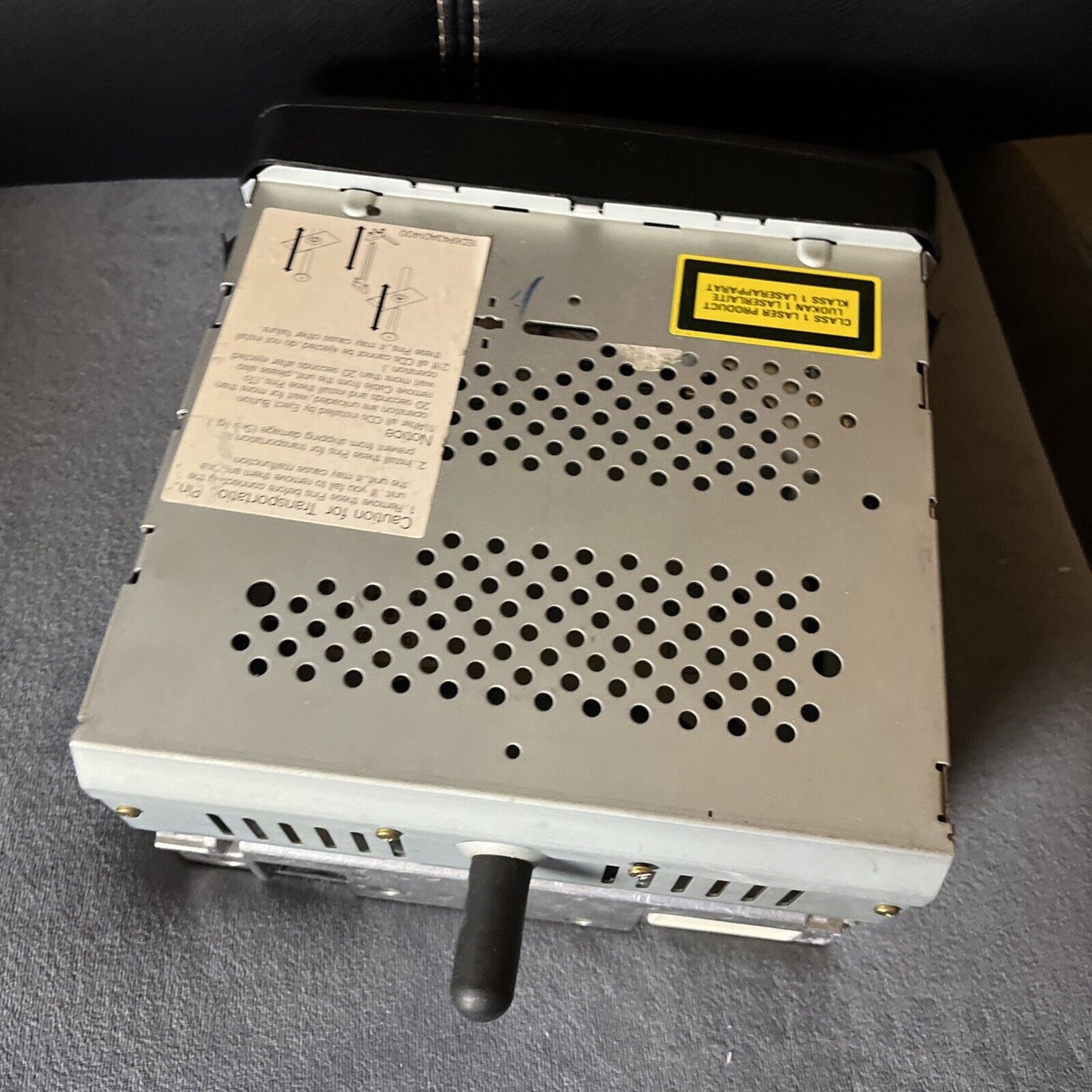 Ford 1R23-18C815-BATFA 6-Disc Player In Dash AM/FM Radio *Not tested- For Parts*