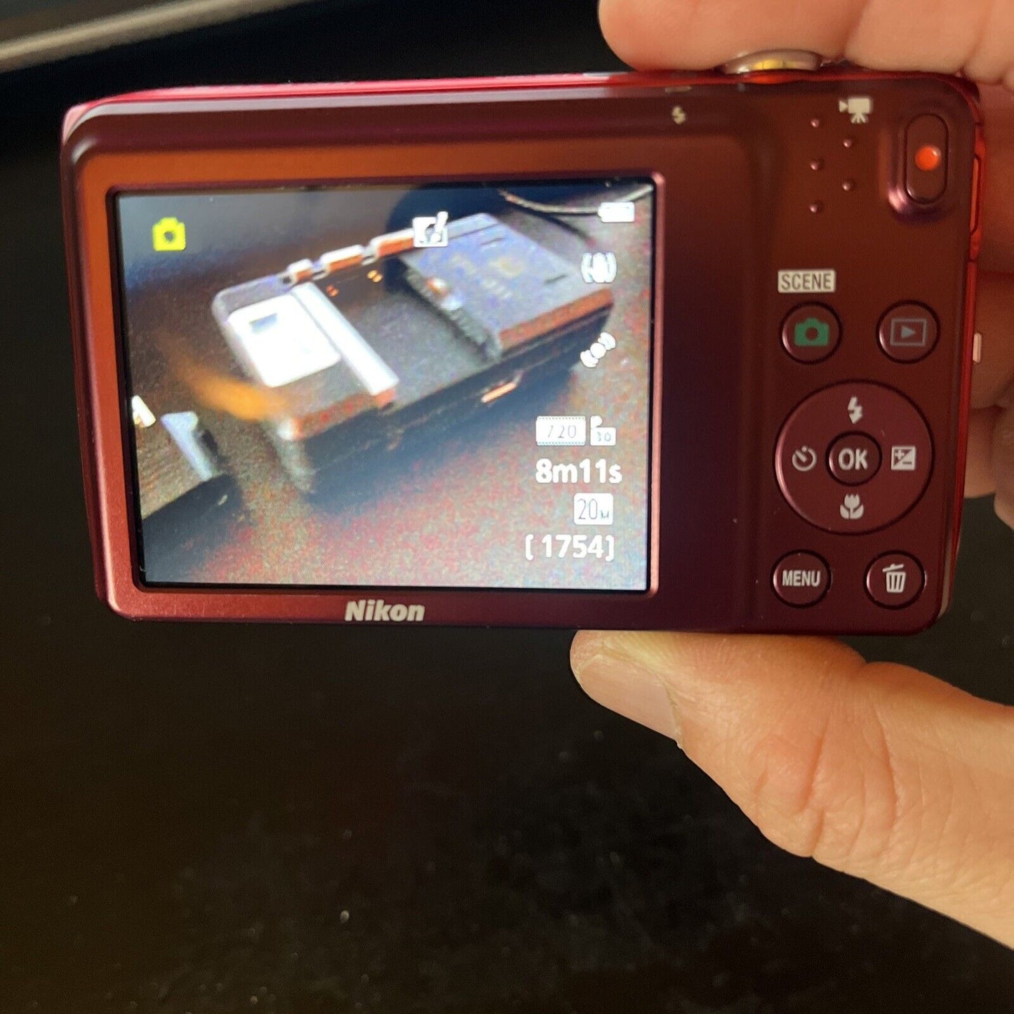 Nikon Coolpix S3500 Digital Camera 20.1 MP Red