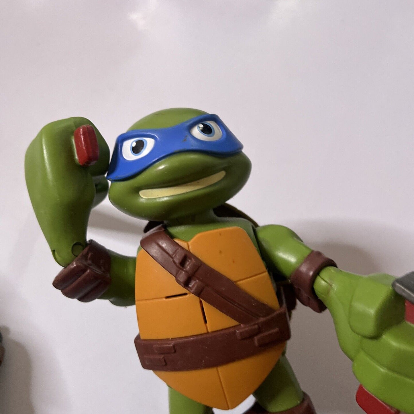 4x Teenage Mutant Ninja Turtles: Raphael, Leonardo