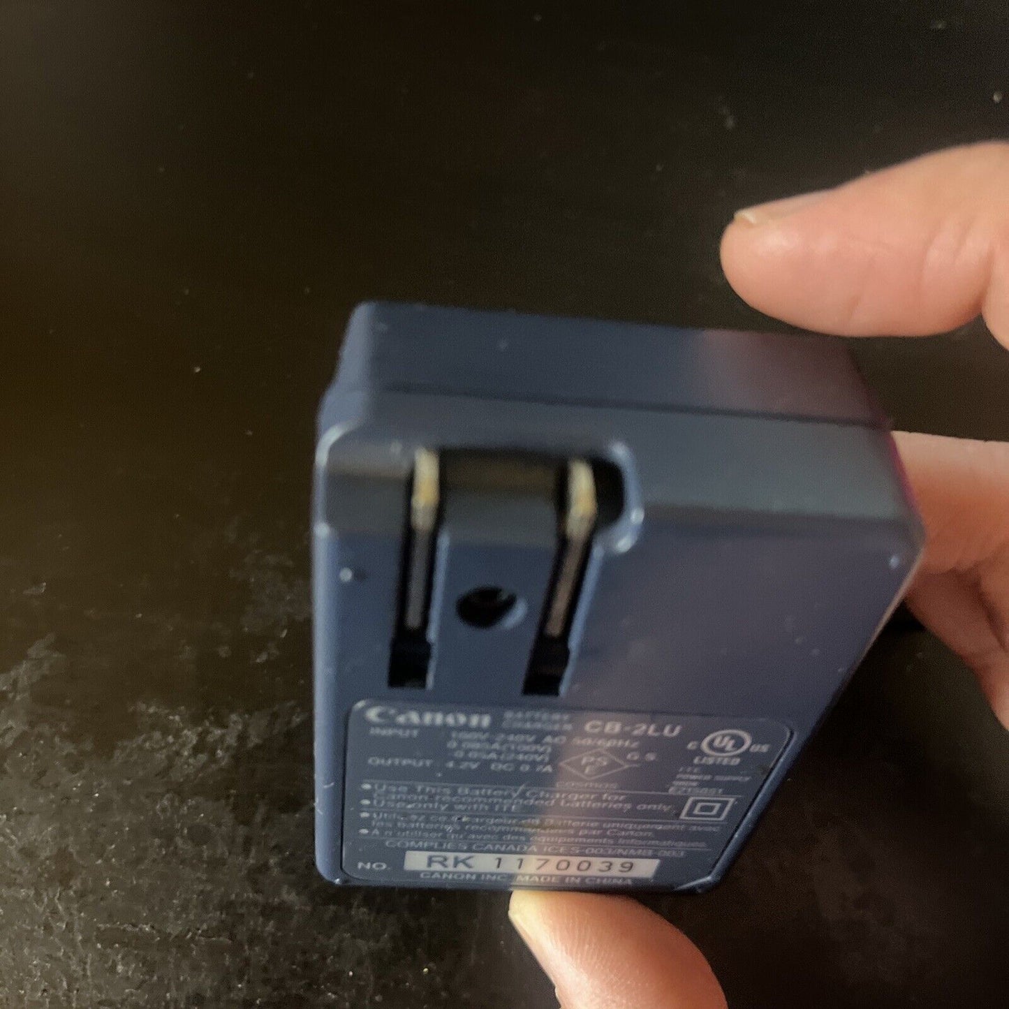 Genuine Canon CB-2LU Battery Charger For NB-3L SD550 SD500 SD110 SD100 SD20