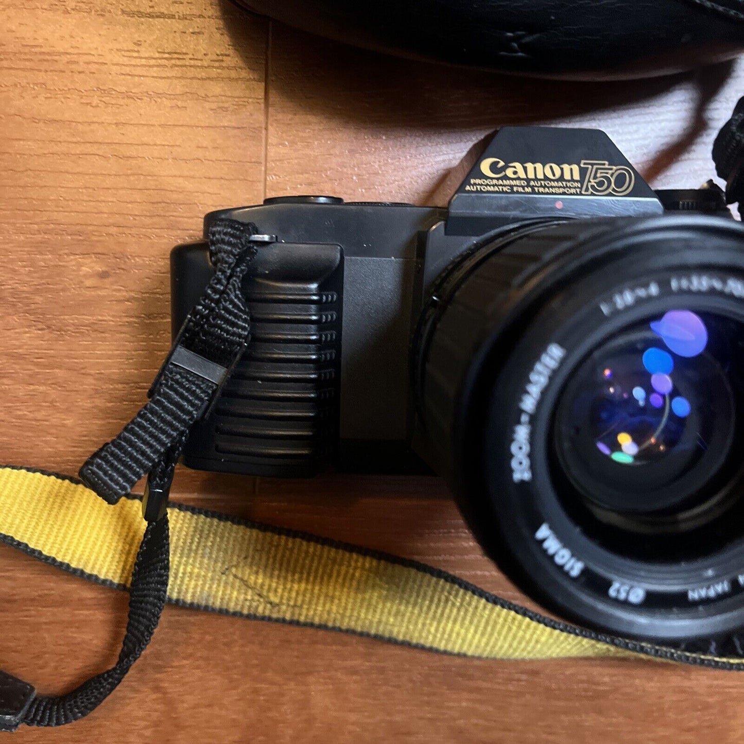 Canon T50 SLR Film Camera & Sigma 1:6.7 Macro Lens *Works ButBroken Battery Lid*