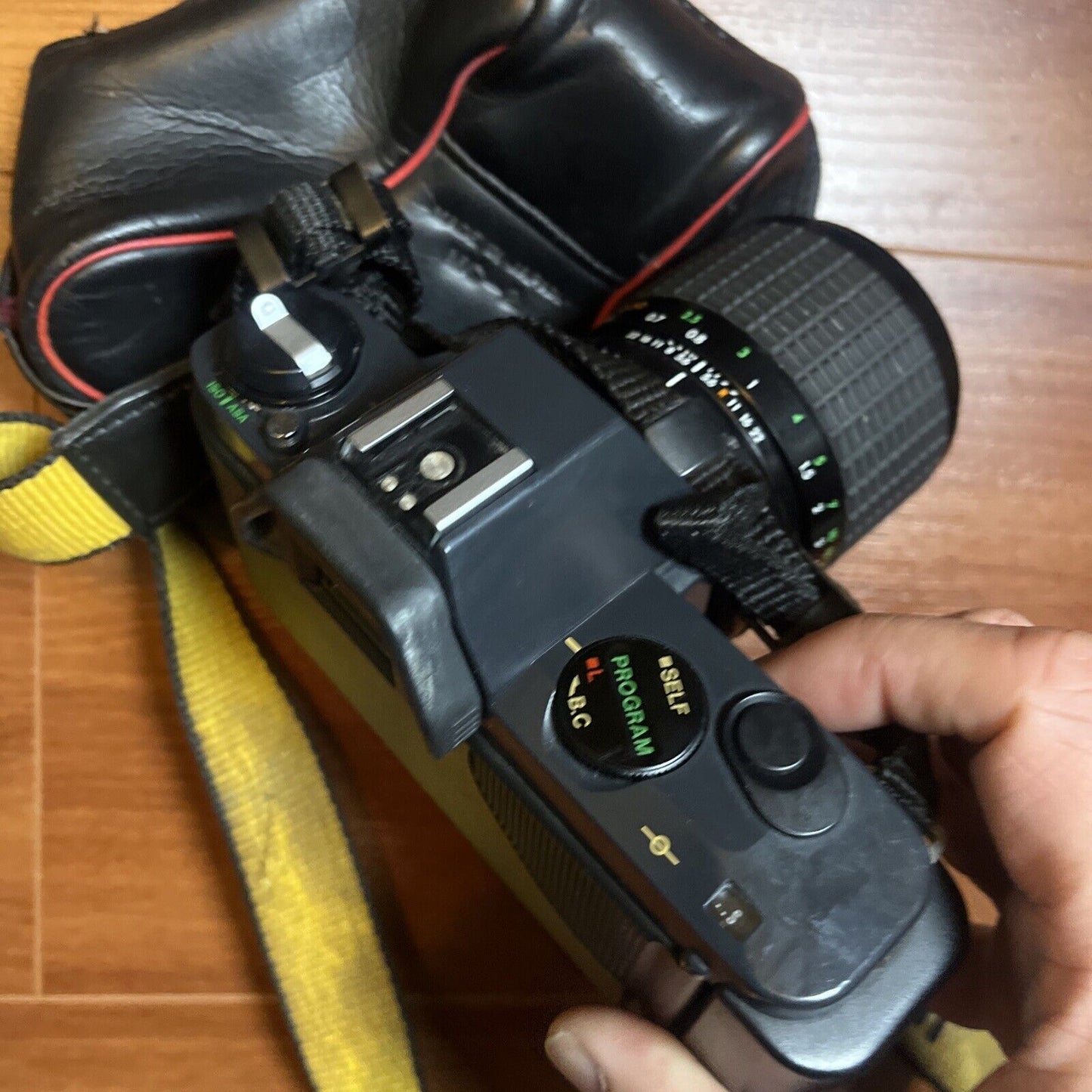 Canon T50 SLR Film Camera & Sigma 1:6.7 Macro Lens *Works ButBroken Battery Lid*