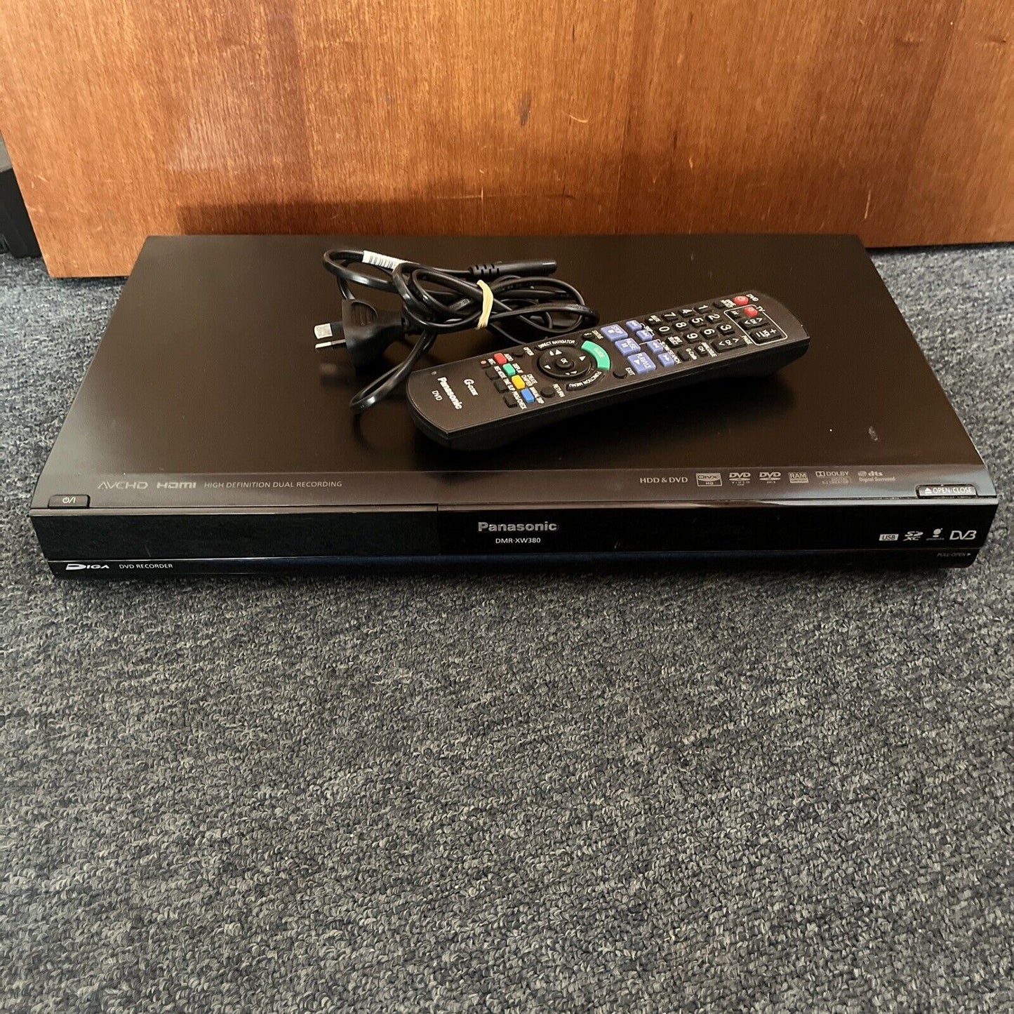 Panasonic DMR-XW380 DVD HDD Recorder HD Digital TV Tuner 250GB