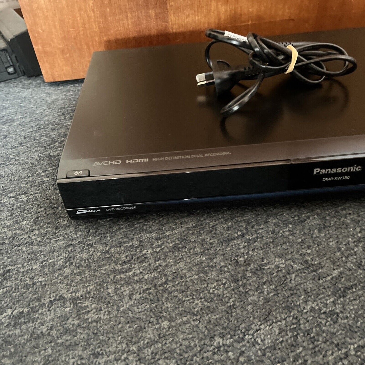 Panasonic DMR-XW380 DVD HDD Recorder HD Digital TV Tuner 250GB