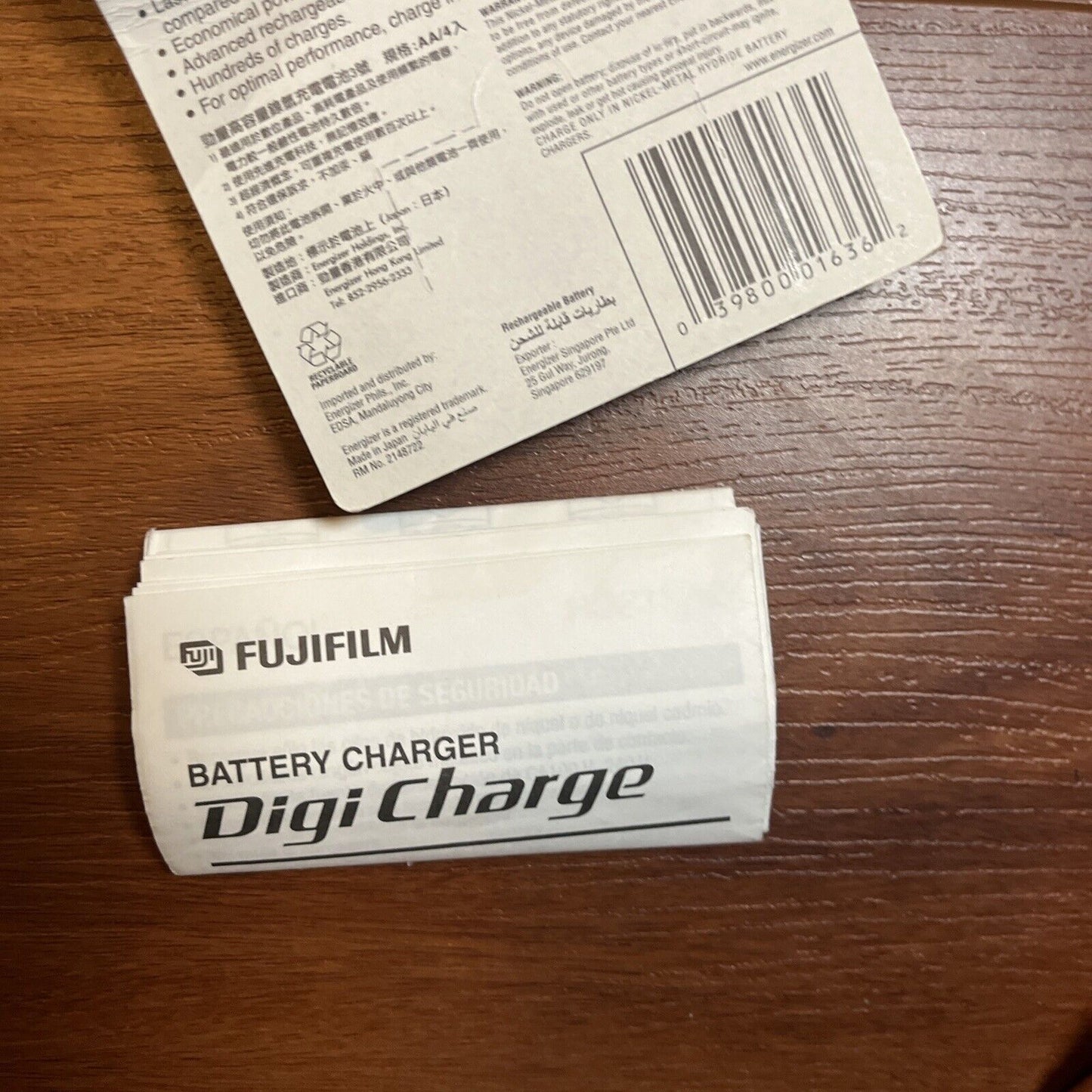 Fujifilm DigiCharge Battery With 4 Pack AA Rechargeable Energizer Batteries NiMH