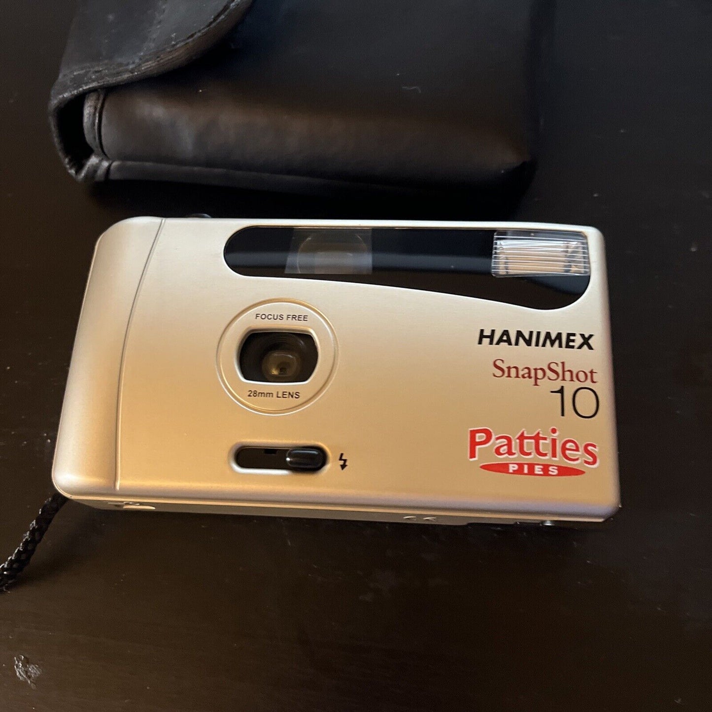 Hanimex SnapShot 10 Patties Pies Film Camera *Battery Lid Broken*