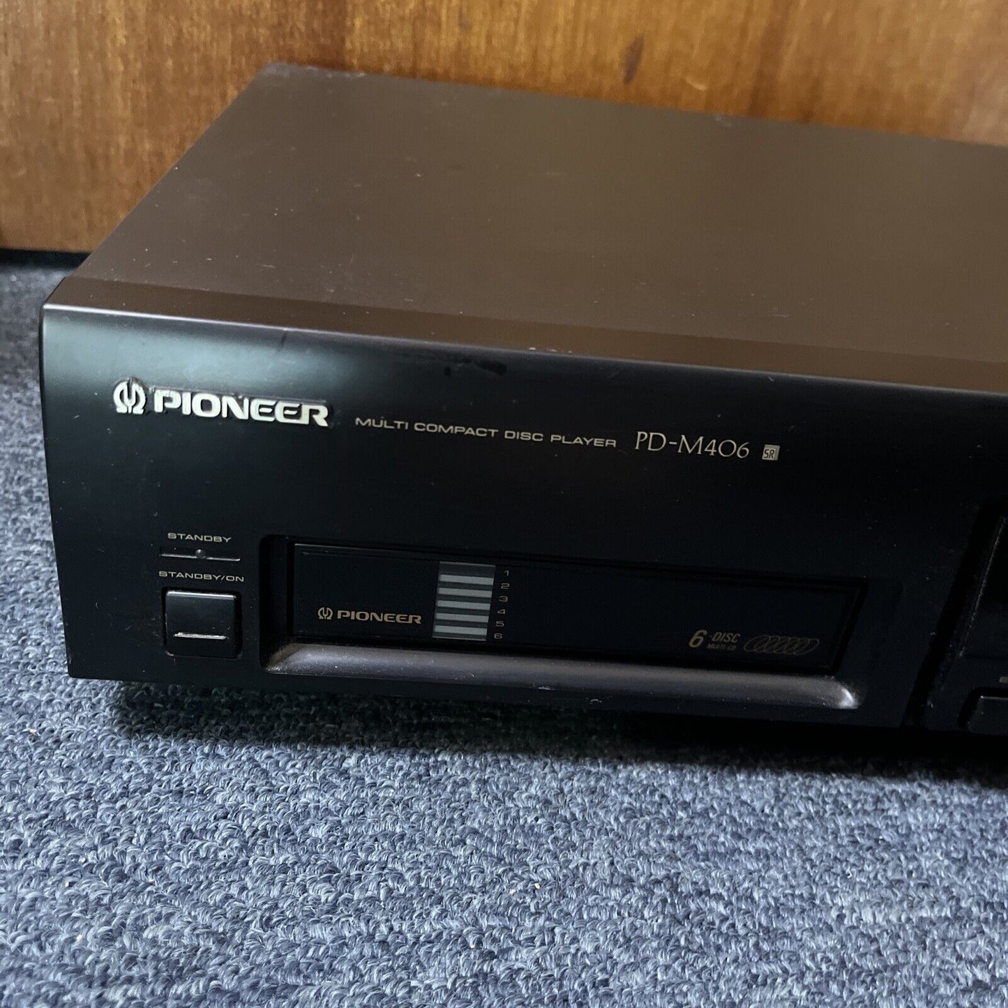 Pioneer 6-Disc Multi CD Player PD-M406 *Working but No Remote Control*